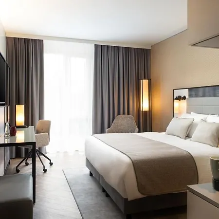Leonardo Royal Bonn Airport 4* Kolín nad Rýnem