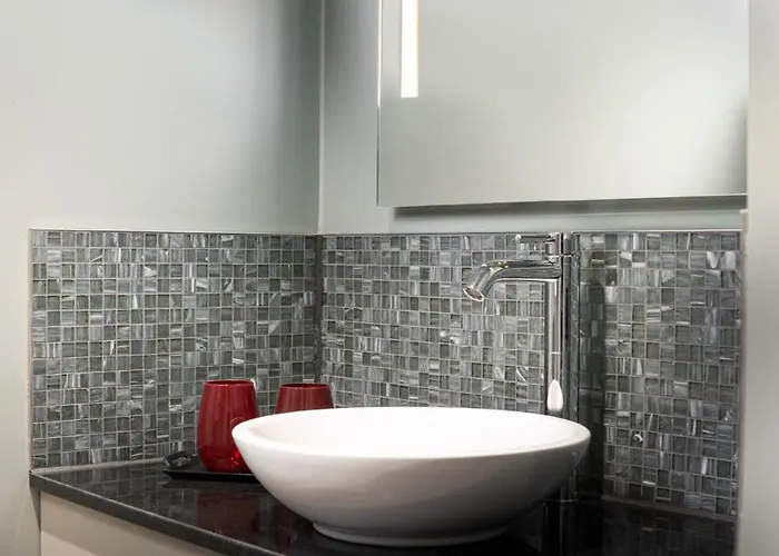 Leonardo Royal Bonn Airport Hotel