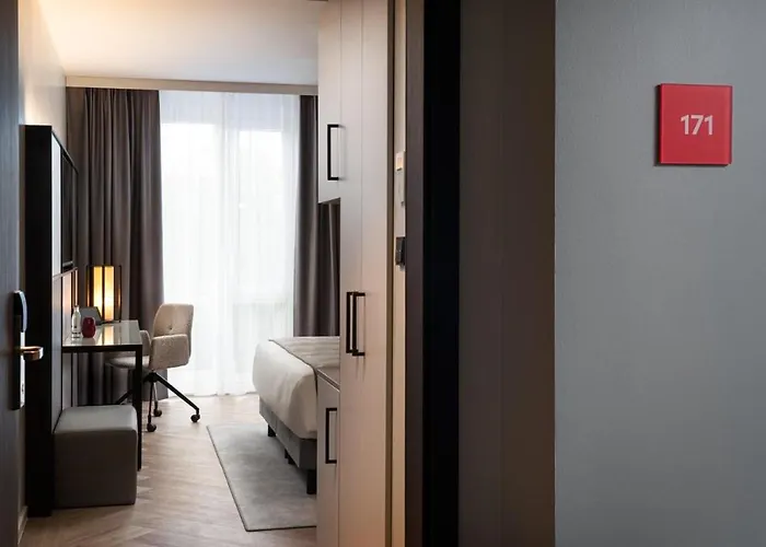 Leonardo Royal Bonn Airport 4* Κολωνία